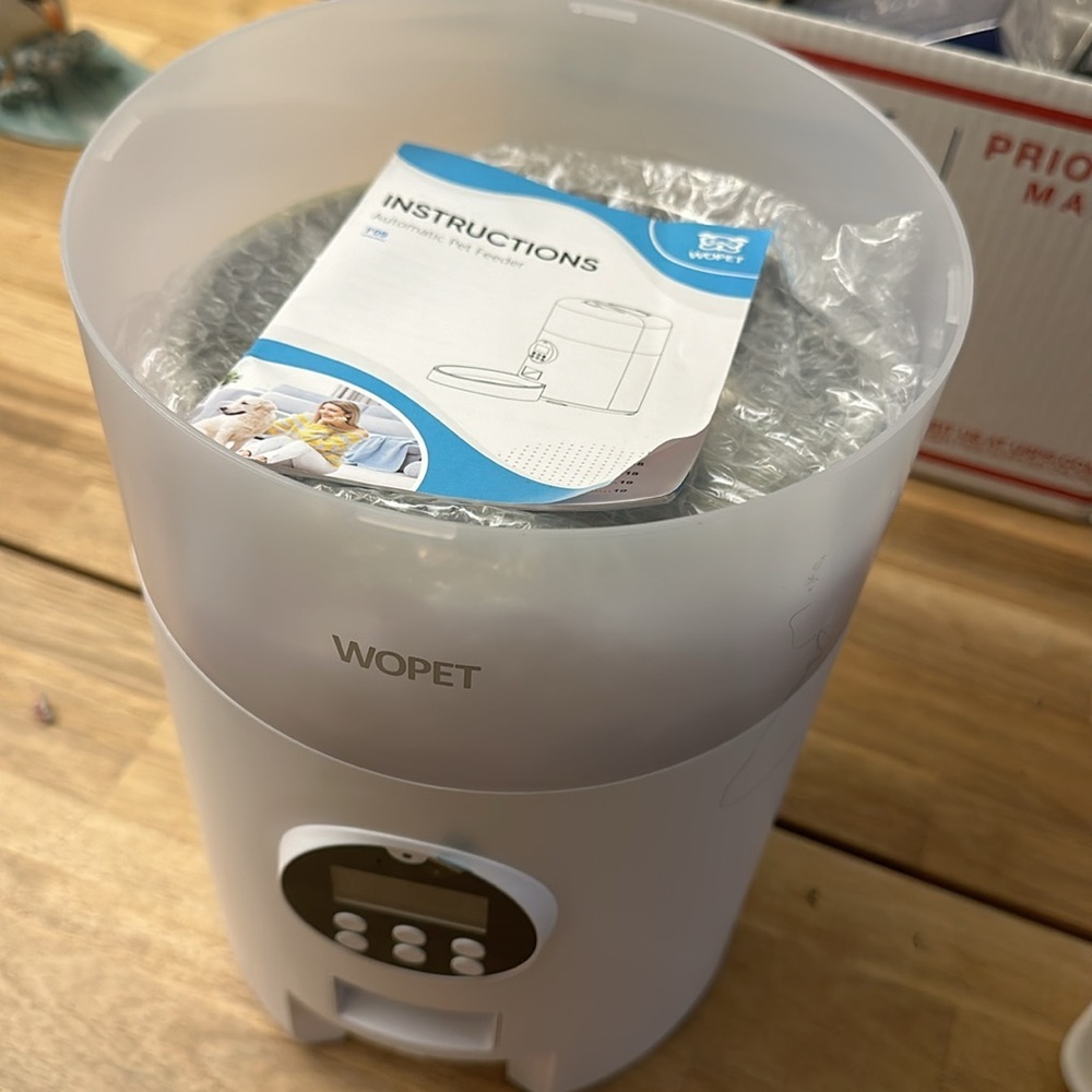 WOPET Automatic pet feeder F09 - Picture 3 of 3